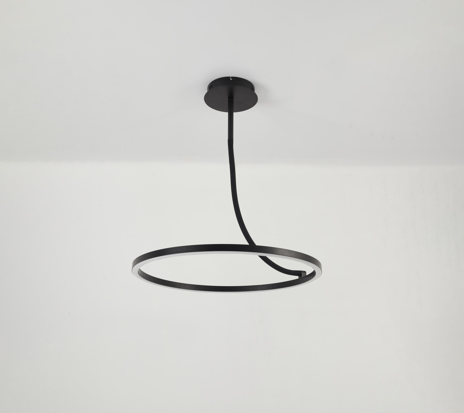 LLUSTER KXR3461-60-BK DIERE